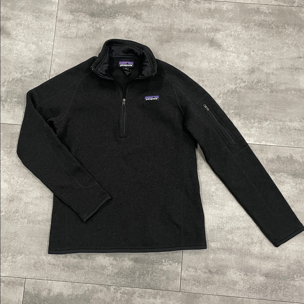 Women’s medium Patagonia better sweater 1/4 zip